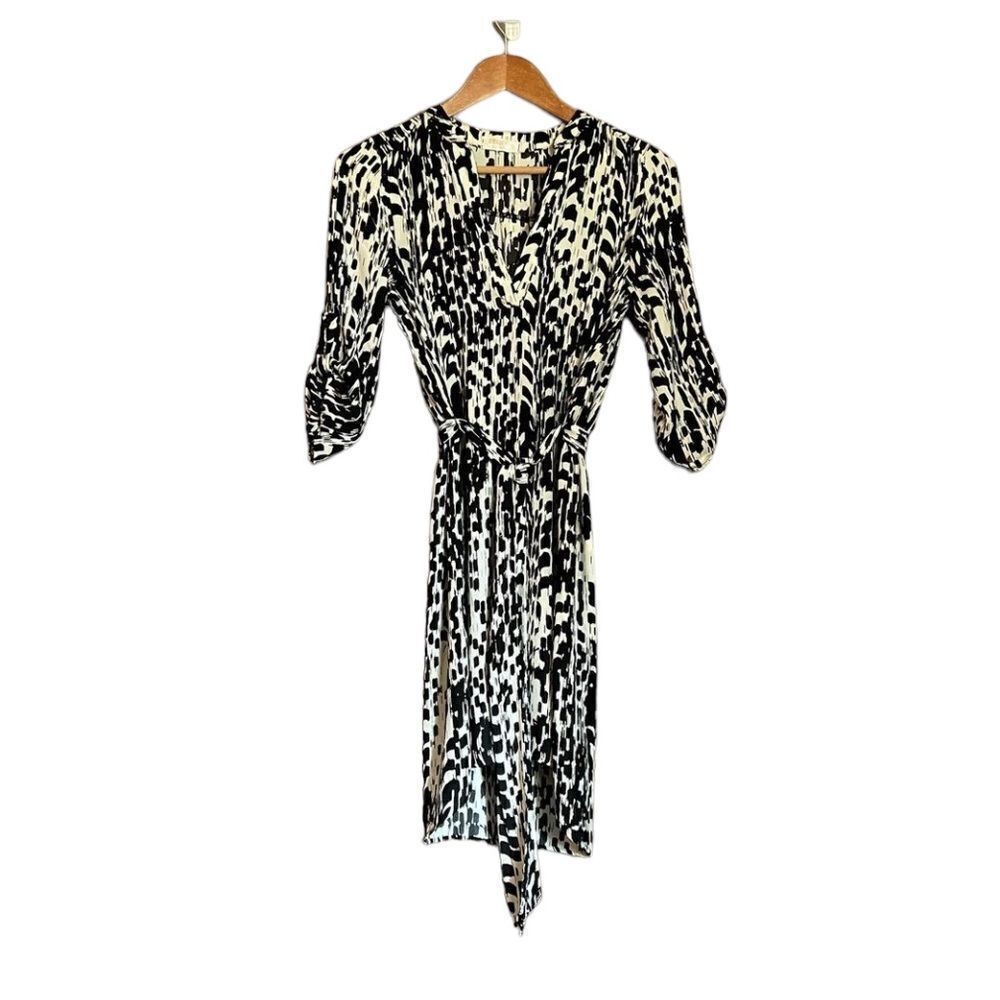 ‎3 for $30! Renee C. Patterned belted dress